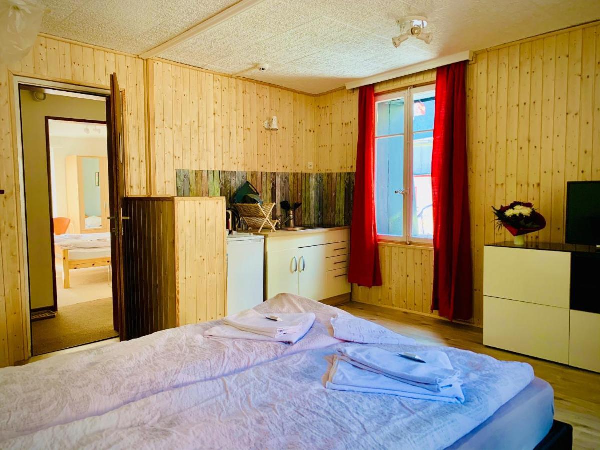 Weisses Roessli Hotel Leukerbad Luaran gambar