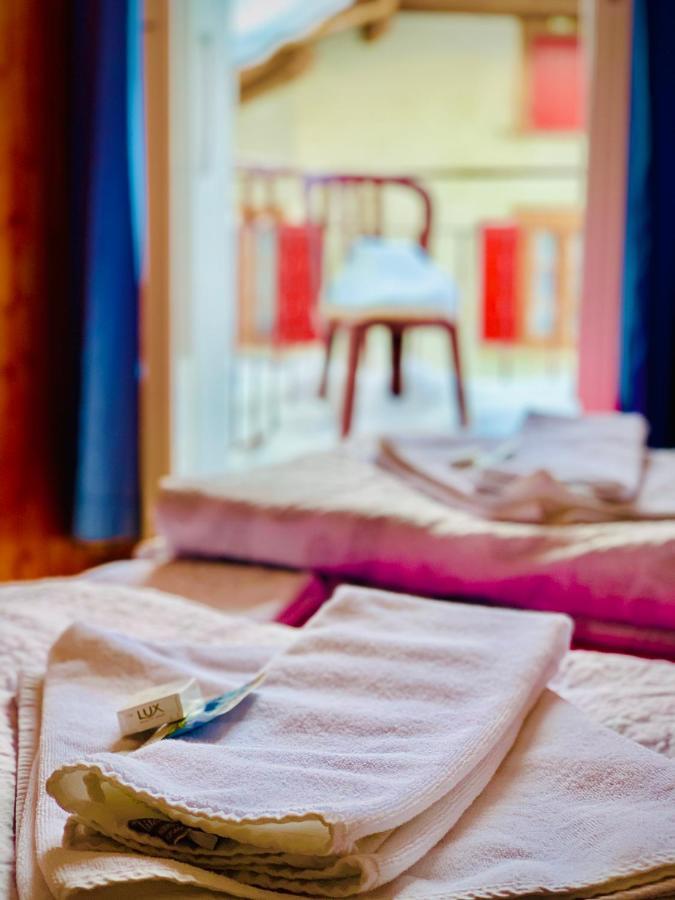 Weisses Roessli Hotel Leukerbad Luaran gambar
