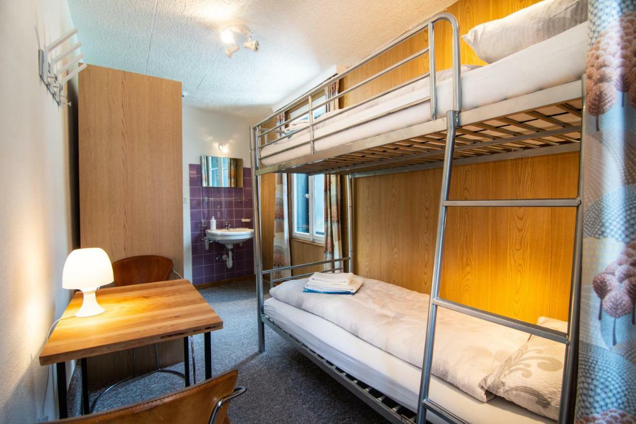 Weisses Roessli Hotel Leukerbad Luaran gambar